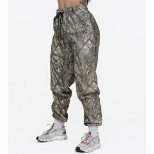 Vital Apparel Woodland Camo Joggers Sweatpants Large
